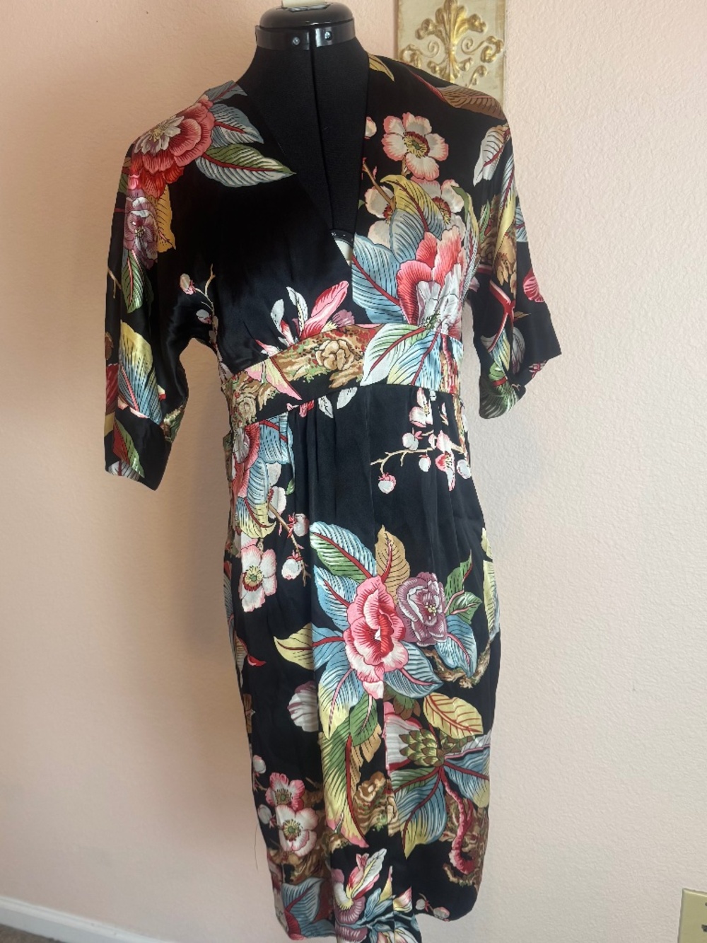 VINTAGE ROMANTIC SINGLE DRESS V-NECK 100% SILK FLORAL KIMONO MIDI DRESS